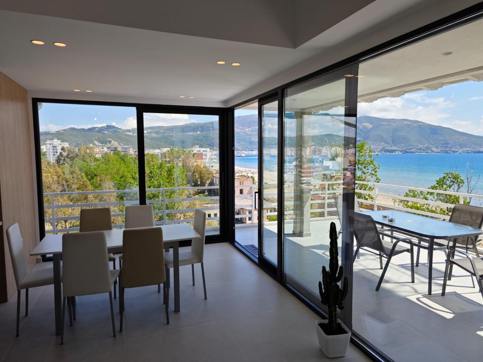 Best View Apartment Vlore Luaran gambar