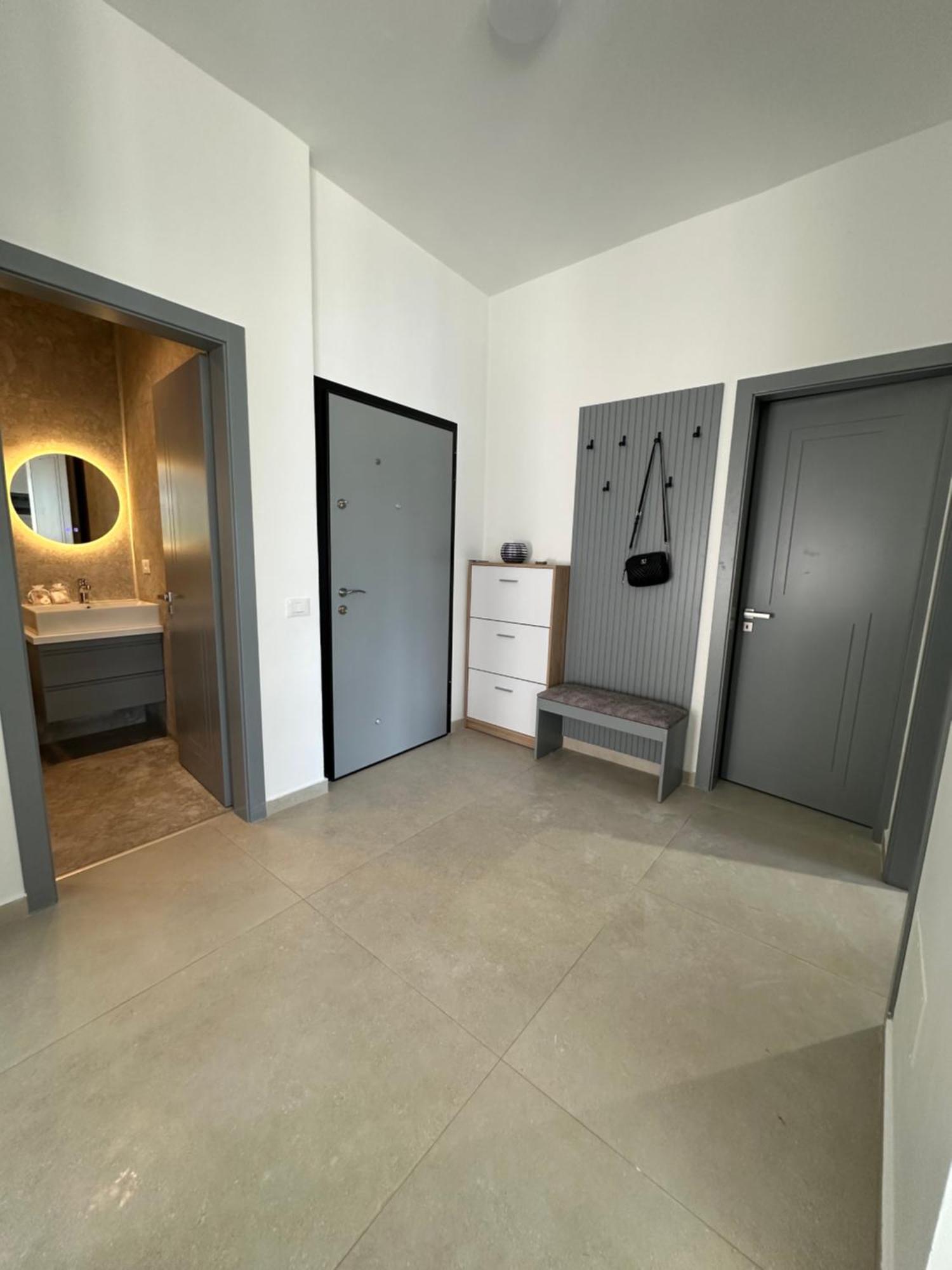 Best View Apartment Vlore Luaran gambar