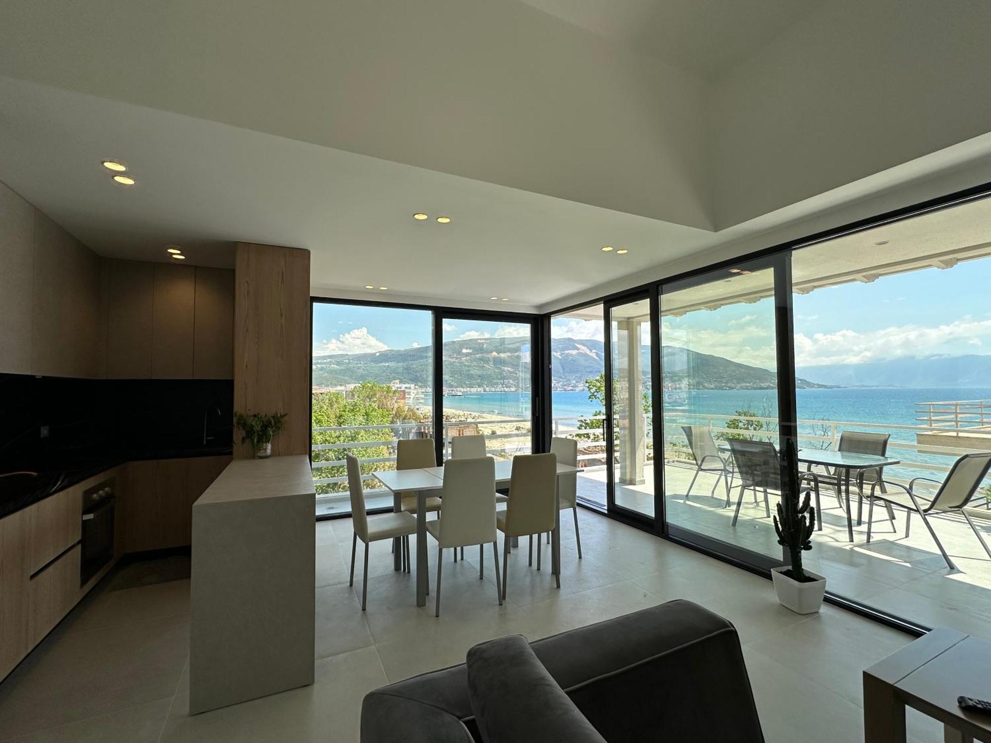 Best View Apartment Vlore Luaran gambar