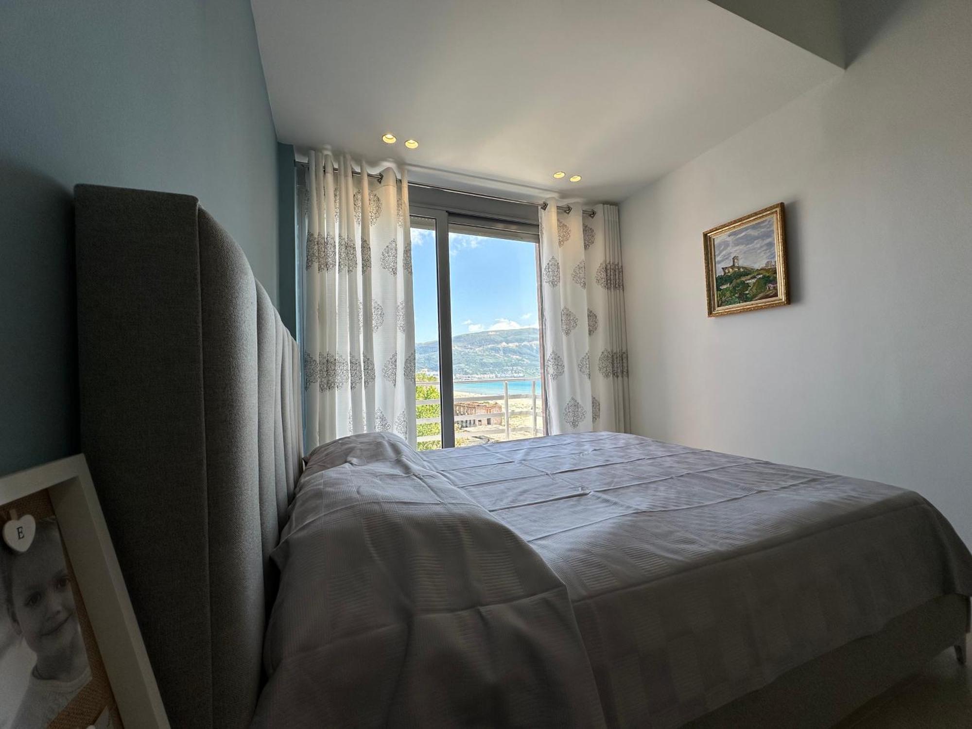 Best View Apartment Vlore Luaran gambar