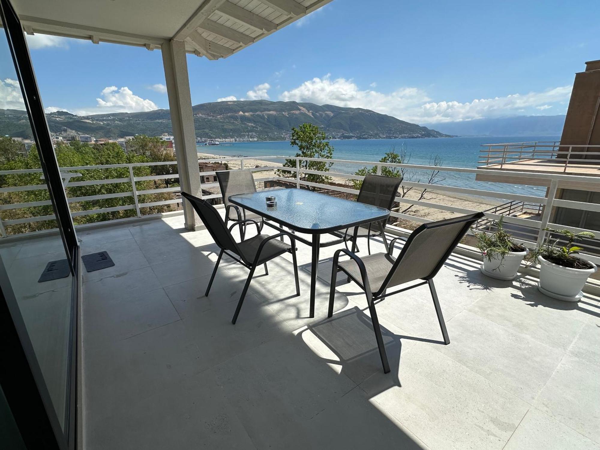 Best View Apartment Vlore Luaran gambar