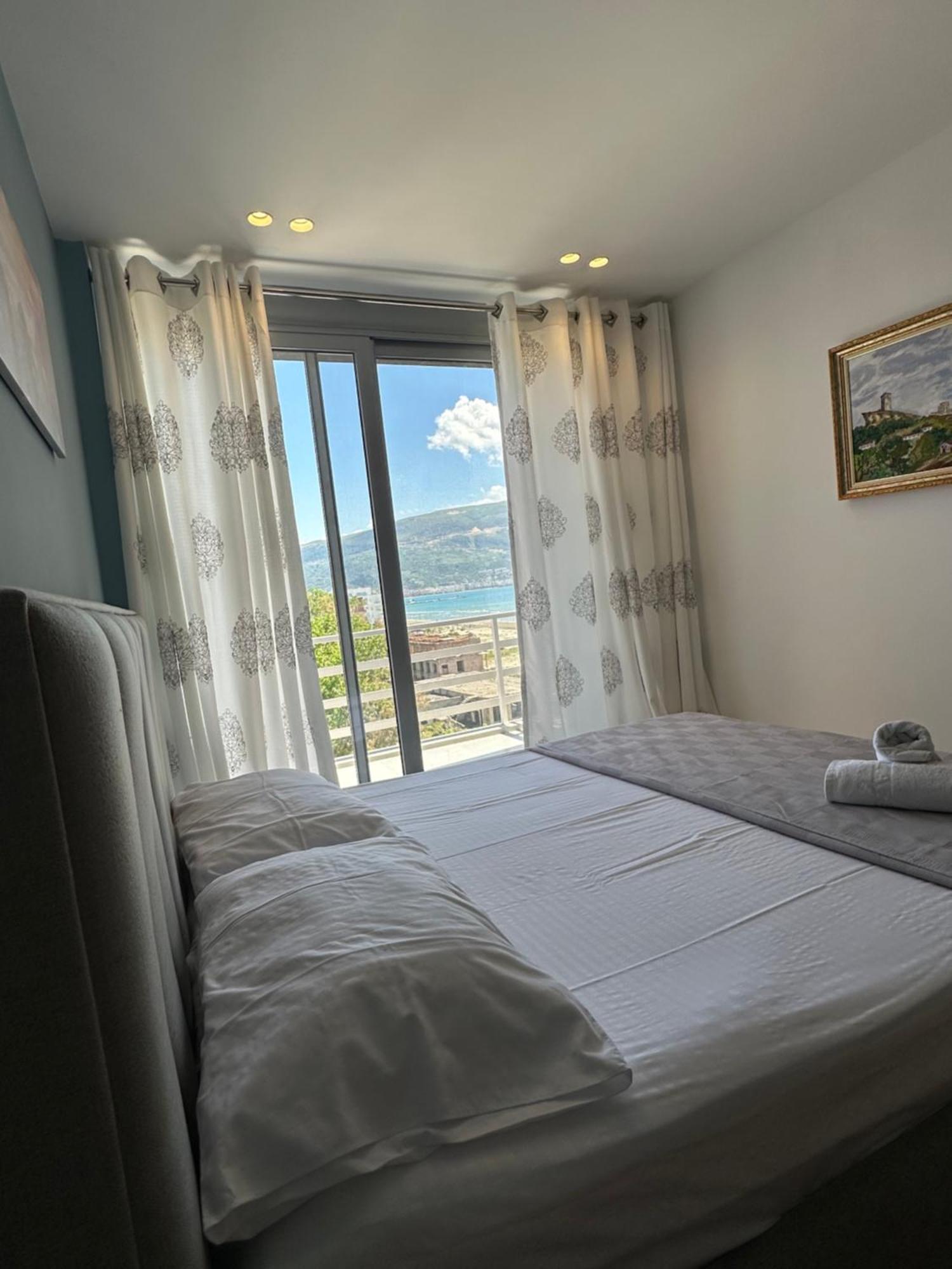 Best View Apartment Vlore Luaran gambar