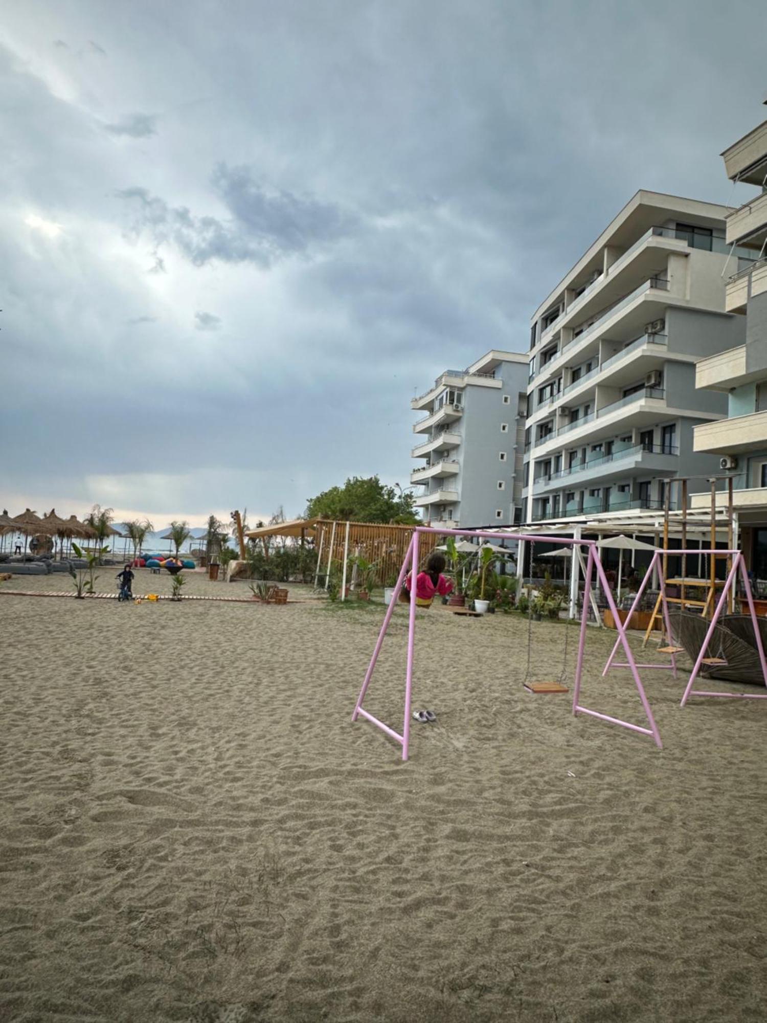 Best View Apartment Vlore Luaran gambar